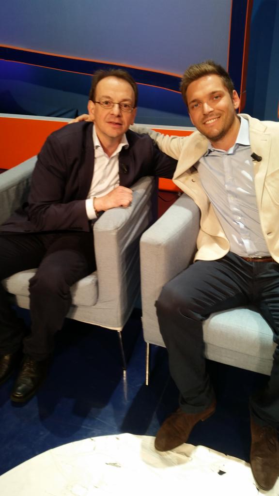 letterio69's tweet photo. Con il mio amico @sem_stefano55 a @SportitaliaTV !! http://t.co/ukxhVTfBy2