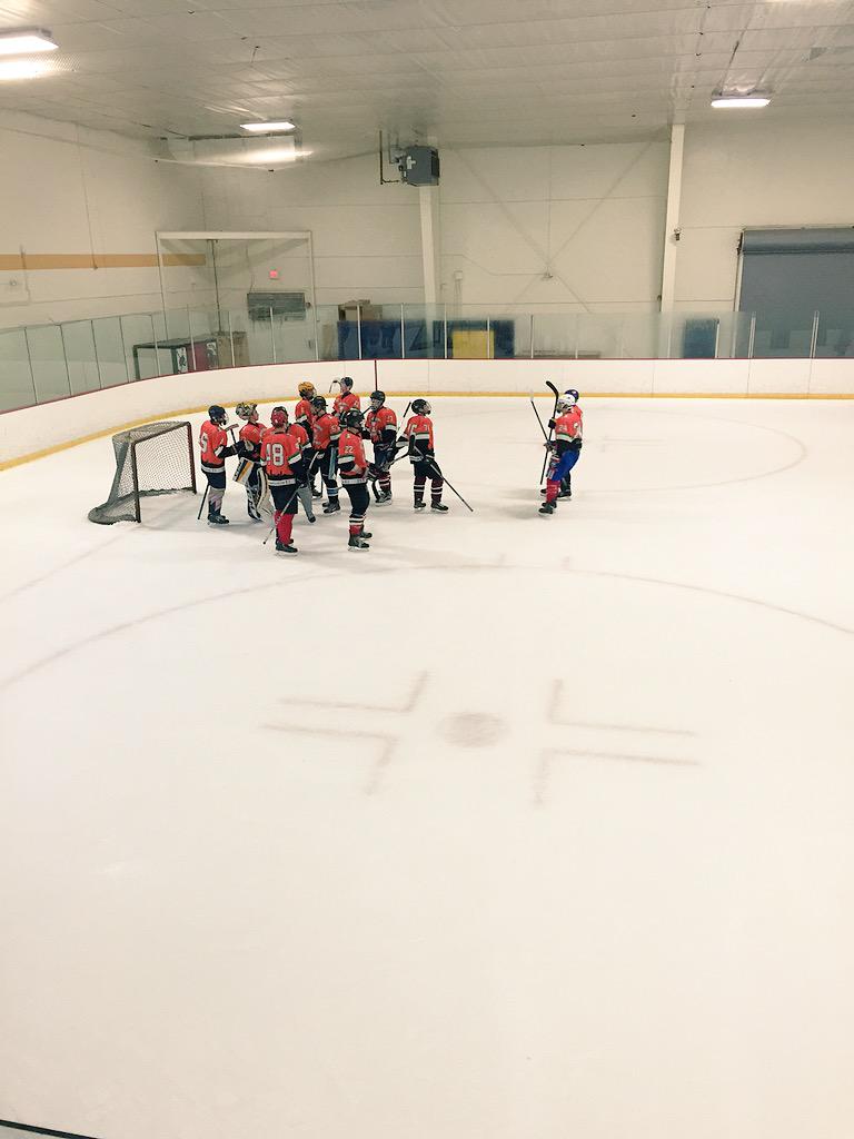 DANEgles8's tweet photo. Big 10-1 win for @BobbyTrig and the Boston Jr Whalers. Great coaching by @Mike_Cusack88 #6pointgame http://t.co/qVw3aVII0U