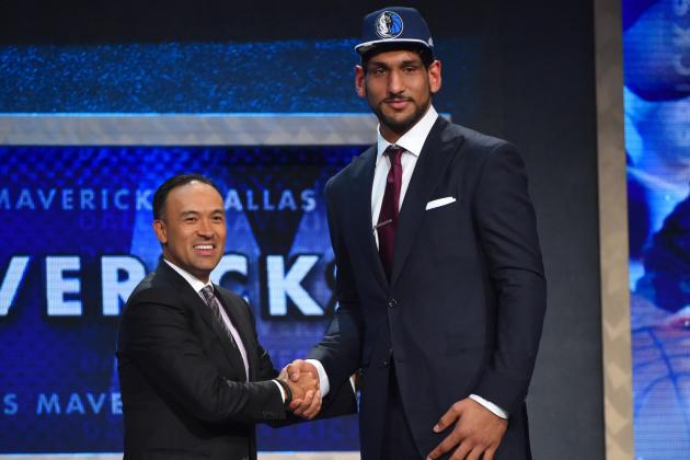 whenurdesi's tweet photo. 1st Indian basketball player in the NBA
#represent http://t.co/sx0w9iZ8oq
