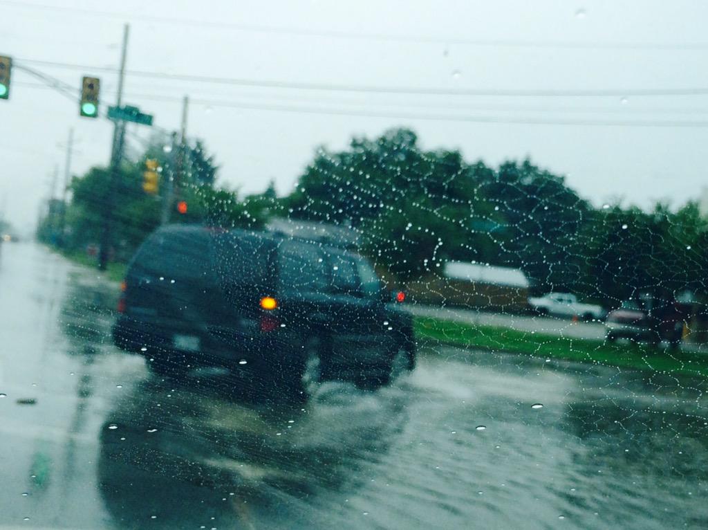 BruceKopp's tweet photo. Flash flooding on the streets of Indianapolis due to torrential downpours. This is 10th and Tibbs. More #WTHRcom http://t.co/XhoP3sWtLq