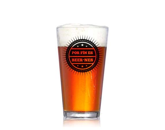 lamoussetache's tweet photo. Feliz viernes a todos loque que habeis participado y no os han tocado los vasos. Por el contrario POR FIN ES BEERNES! http://t.co/mKUuU08GFq