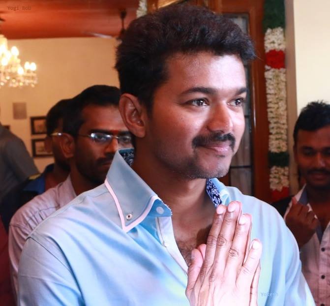 tamizhanlogesh's tweet photo. After a long gap,im looking #MyThalaivan @actorvijay Anna! SEMMA HAPPY! New feel!! #VIJAY59KicksOffinStyle http://t.co/7dmpE9eFIF