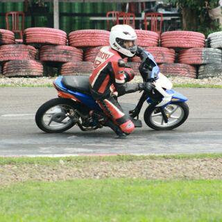 Rizkifarin's tweet photo. Kiwww http://t.co/8YexkobFT2
