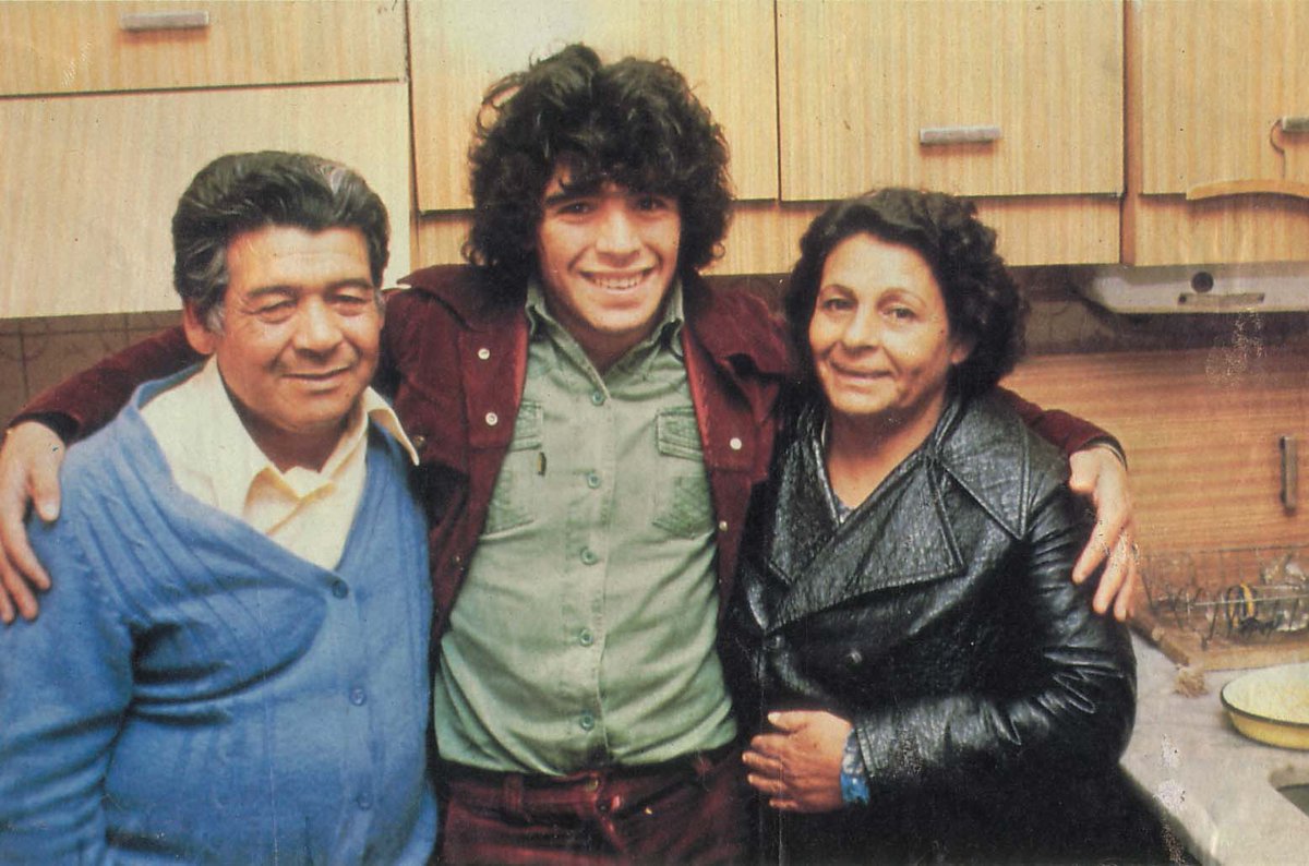 Maradona e Seus Pais