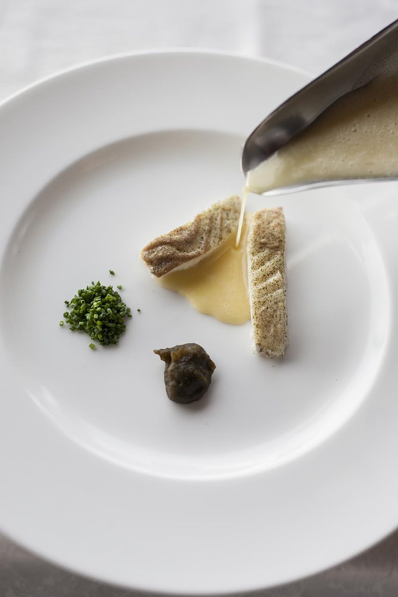 kofola's tweet image. Pavel Sapík se inspiroval v michelinské restauraci #Frantzen ve Stockholmu a vytvořil dokonalé menu! #BadoitGrandChef