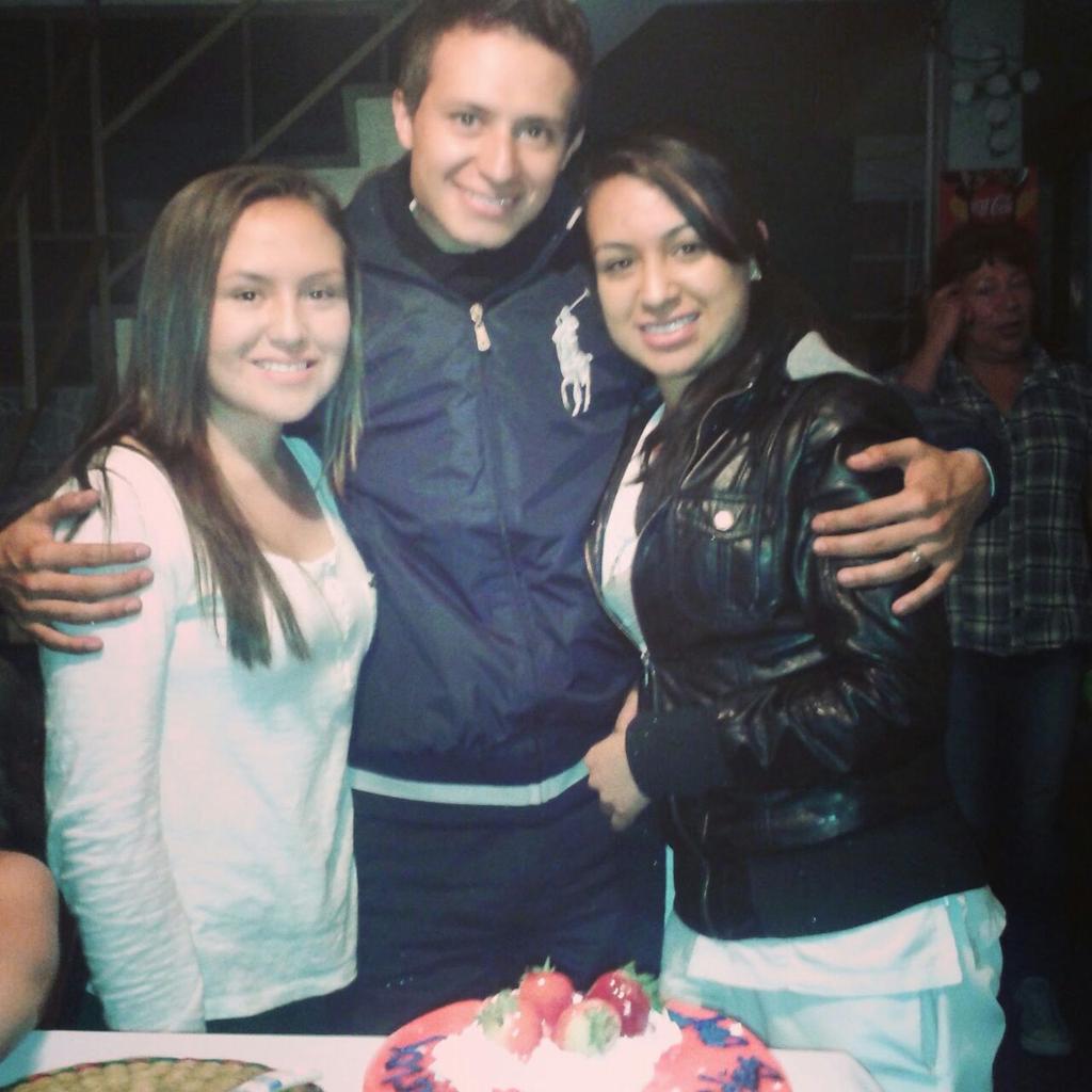 jccortesa02's tweet photo. Mis viejitas,... http://t.co/lnbrGyILRK
