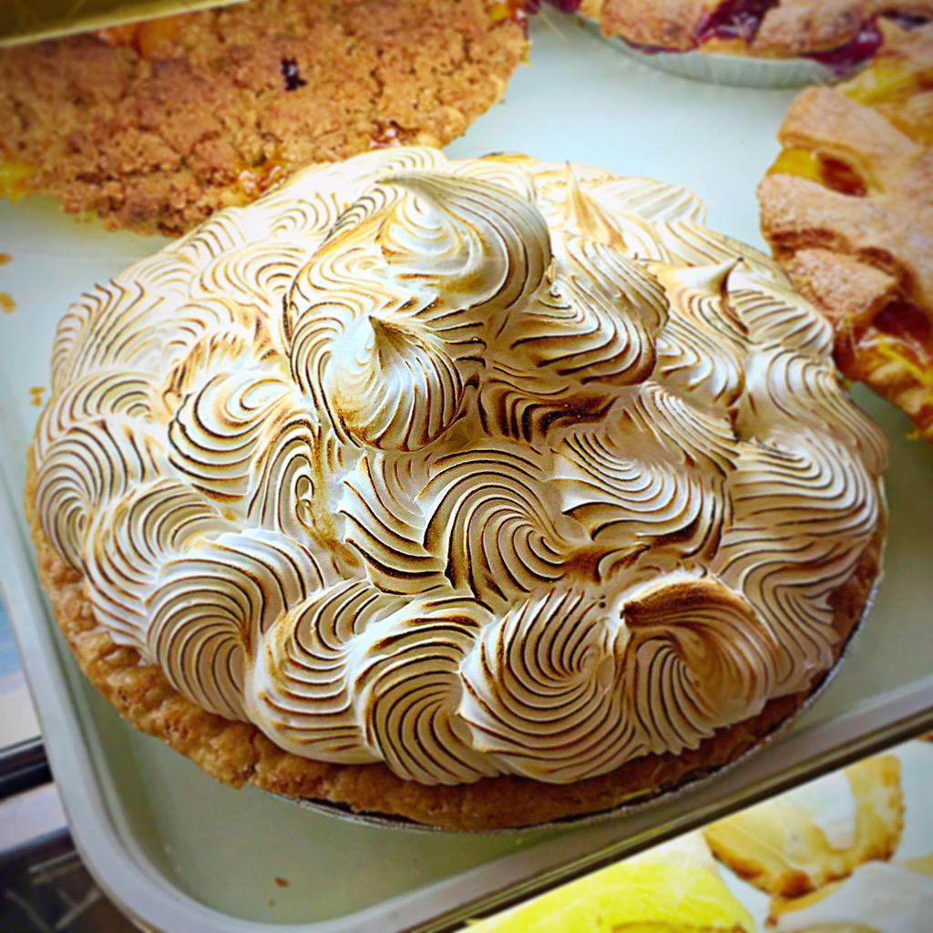 yorisbakery's tweet photo. What are you bringing to the 4th of July BBQ? http://t.co/yeYWmmJrye