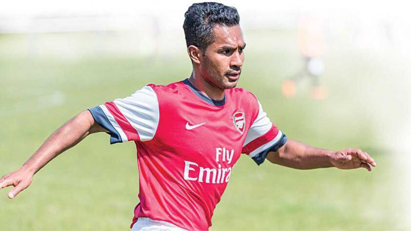 YEScoachJoe's tweet photo. Former @Arsenal player @TaffRahman spks2 @dailystarnews on his future &amp;of #Bangladesh football http://t.co/rWvuDuvePn http://t.co/87IefMicIG