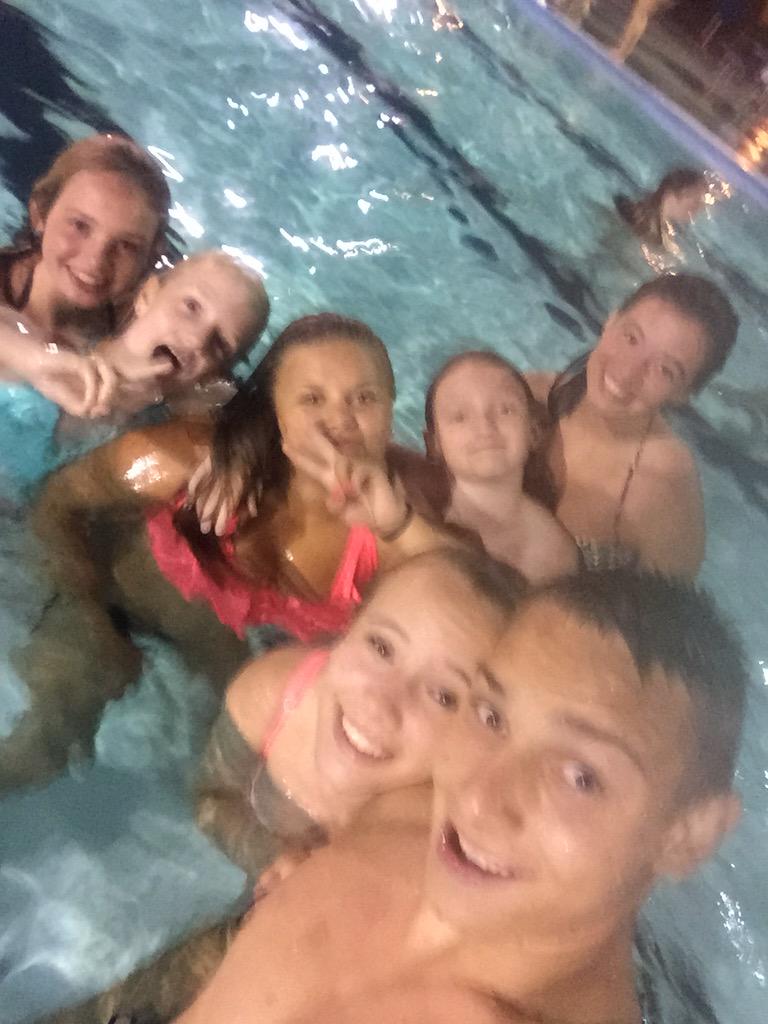 sergei_stratos's tweet photo. @CheerTyme #CTInfinity #ctmegacamp #squad #goals http://t.co/vZHhabUfCS