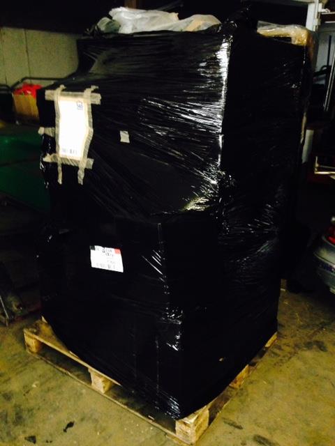 SpedeworthMotorsport (@spedeworth_ms) on Twitter photo This is just one of three pallets of trophies that have arrived from our good friends at <a href="/AfordAwards/">Aford Awards</a> #spedeweekend This is just one of three pallets of trophies that have arrived from our good friends at <a href="/AfordAwards/">Aford Awards</a> #spedeweekend