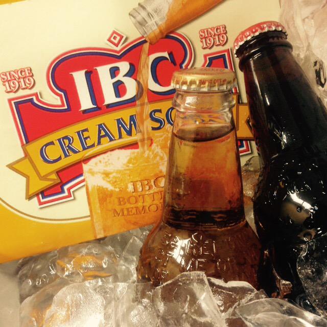 gsMiddleSchool's tweet photo. If you bring a first timer to our service this Sunday night, you BOTH get a creme soda or a root beer! See you there! http://t.co/XIIOfCUAzh