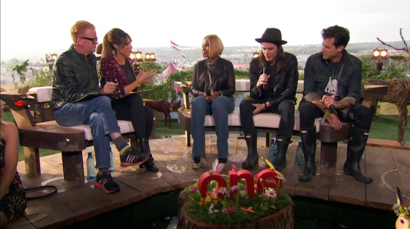 BrenGun12's tweet photo. The One Show broadcasting from @GlastoFest on a stage covered in @Perfectly_Green artificial grass! I sold them that! http://t.co/RzOnxRkAR5