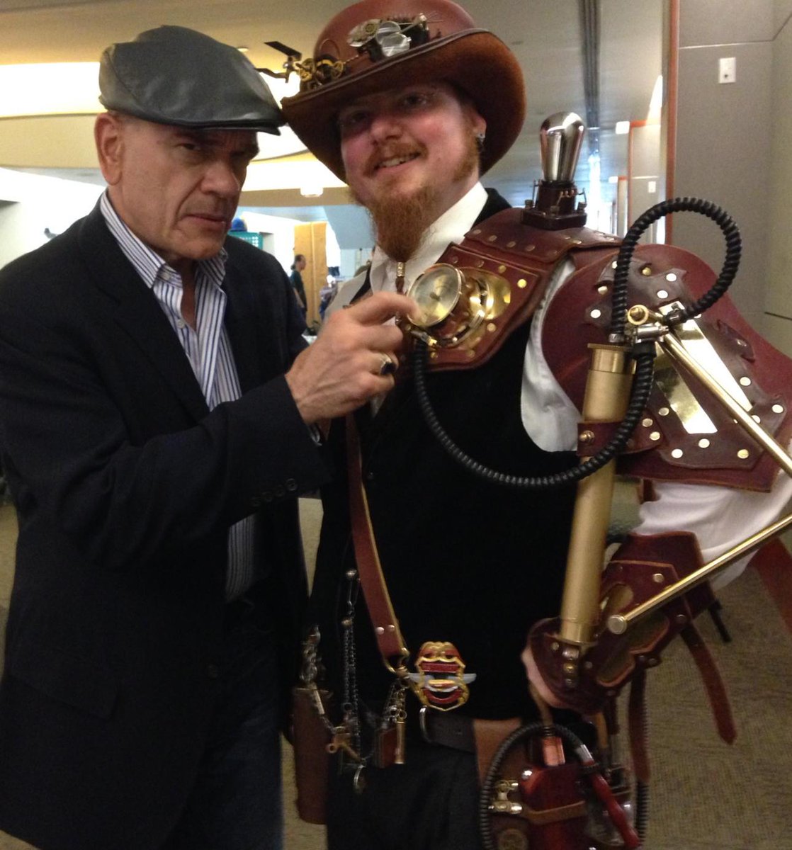 Robert Picardo tweet media