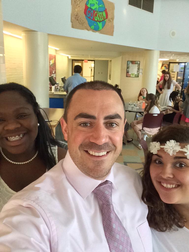 FrederickSouza's tweet photo. @ShaunaNunes To Shauna!! Good luck with your high school journey! Always there for you!! #cmsedchat http://t.co/uKSj8oyHlX