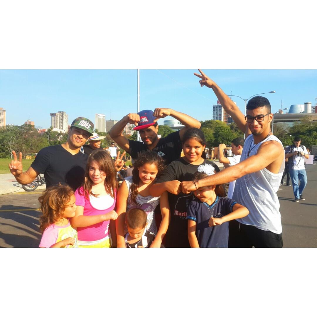 CCPA_paraguay's tweet photo. ¡The Dynamic Rockers te esperan en la Costanera de Asunción! #FreestylePY

¿Venis? http://t.co/X4SJMynkcb