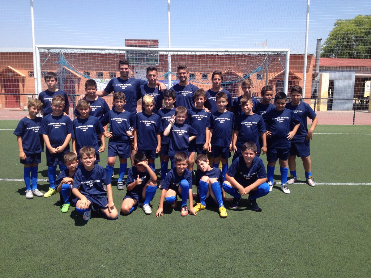 Ya tenemos las primeras imágenes del CAMPUS DE FÚTBOL EL SALAR!!!! Impresionantes estos niños.<a href="/JorgeeLopeez/">Jorge López</a> <a href="/manumm89/">MANU MARTINEZ MARIN</a>