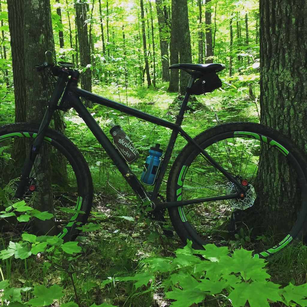 ChilkootMTB's tweet photo. A big thanks to all our sponsors for the support @TheESIGrips @SkratchLabs @crankbrothers @NickMeyerMD @StCroixOrtho http://t.co/UJcDvFCLTs
