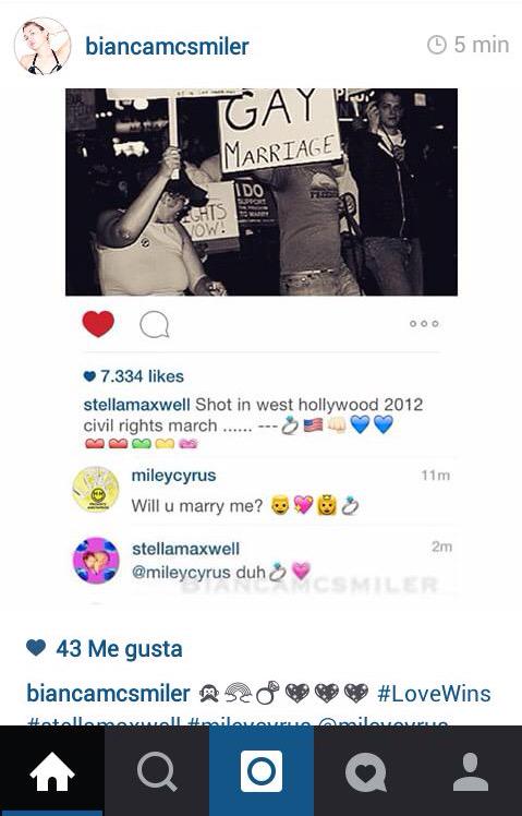 MileyUpdatesMRC's tweet photo. Miley podría tener una supuesta novia http://t.co/tbYtSDqe9x