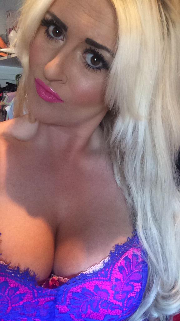 SteeniMAC's tweet photo. Once in blonde life http://t.co/zAsKVEO6hf