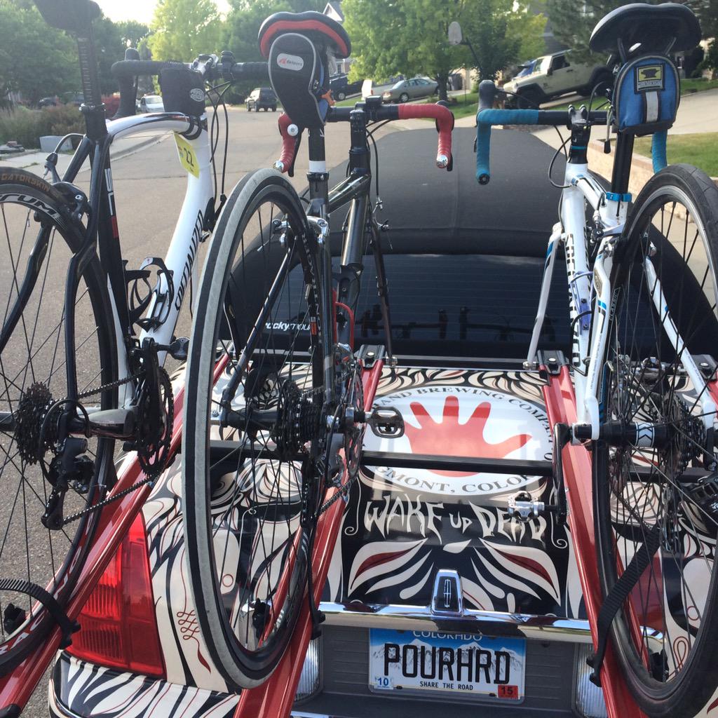 TeamLeftHand's tweet photo. Loading the @LeftHandBrewing #limo with #bikes for tomorrow's #BikeMS ride #crushMS #LeftHandforMS http://t.co/fCd4J9GrSP