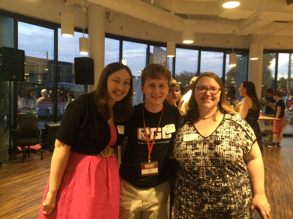 Genius5Roblox's tweet image. At #RDCEast with @BrighteyesRBLX and @BeckyLeeH_RBLX!!!