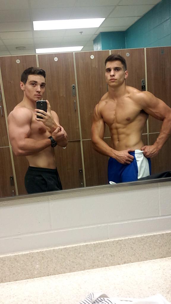 Natural_Lifter's tweet photo. http://t.co/UY3TOXcdKB