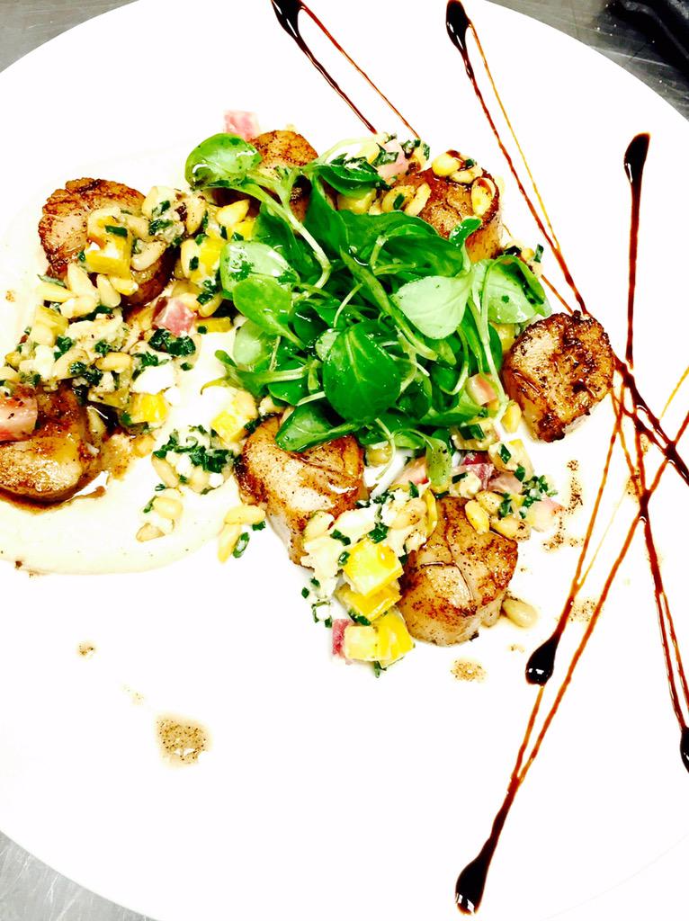 ChefMcGrath1's tweet photo. #lamb #scallops #blackolives #Truffles #polenta deep fried #lotsofgoodvibes http://t.co/Oxj6E2n5v6
