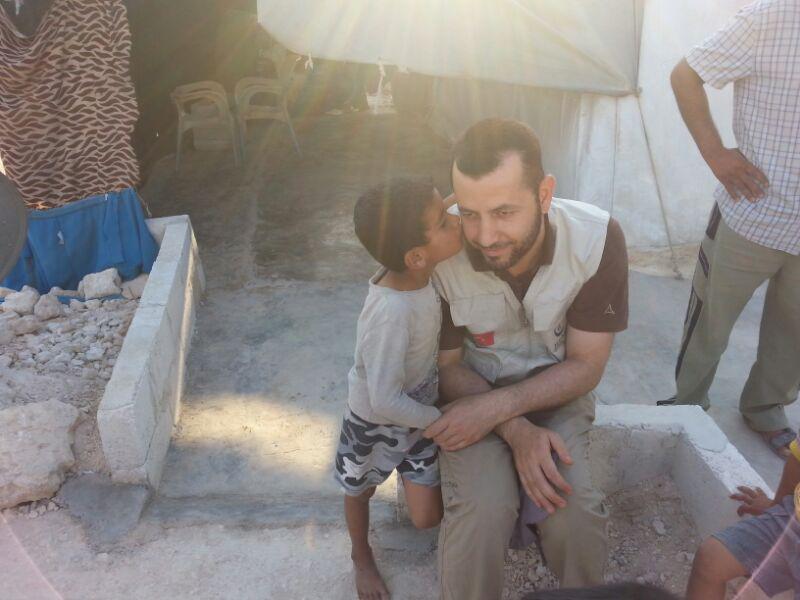 r4biaplatform's tweet photo. Bugün #İdlip, #Samidun Çadırkenti'ndeyiz. http://t.co/6DY8ms6P66