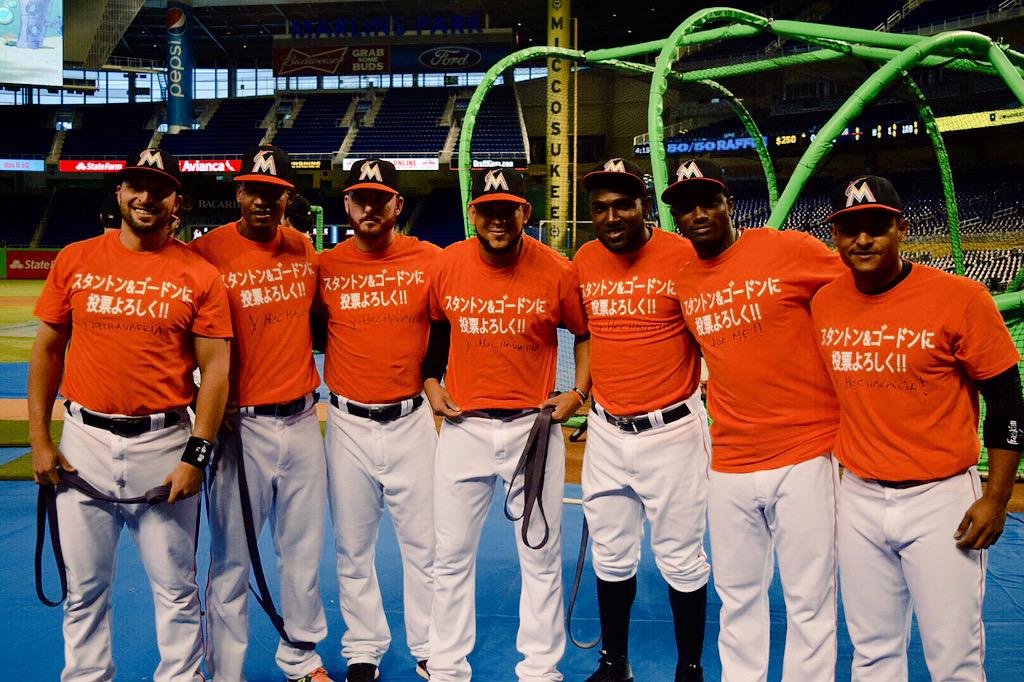 Marlins's tweet photo. Players showing their support for @Adeiny3, who is definitely #ASGWorthy. Help get him there by voting #HechOfAVote! http://t.co/LAX19fnPnv