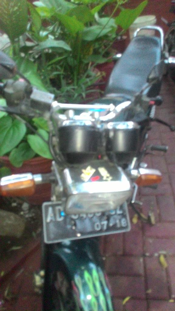WekxiD's tweet photo. Kao bikin gue senang, http://t.co/kMKFlV8B1B