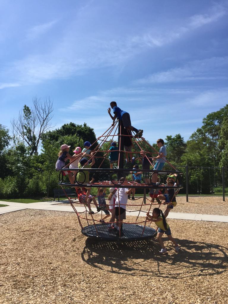 clarksonps's tweet photo. A great time was had by all on our school trip to Lakeside Park.  A wonderful way to celebrate the end of the year! http://t.co/IzcAbn9mZc