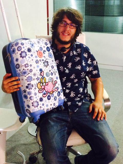 Nuestro compañero ha venido de gala para despedirse de la temporada!! ¡¡Maleta incluida!! #lov73 #vacaciones