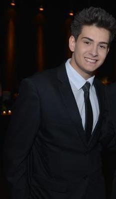 MatheusCheque_'s tweet photo. @EstherMarcos_Of te amo love twitter <3 http://t.co/TOZpPAJC5x