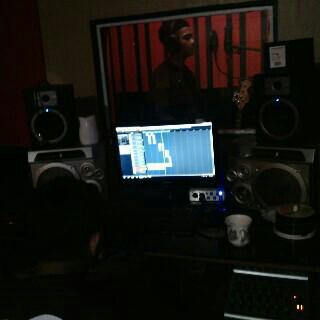 Take Vocal, semoga rilisan fisik #JAMESSTEADY rampung ditahun ini. Thanks untuk support dari kawan semua