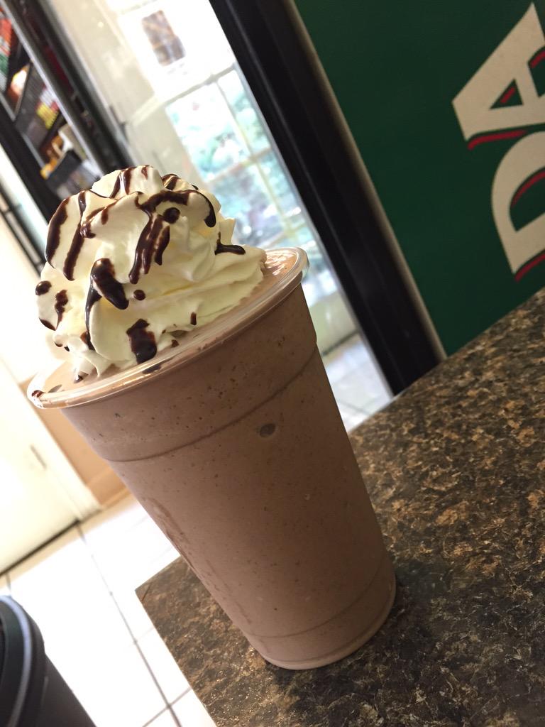 RiversideCoffee's tweet photo. Just monkeying around....
Try our Monkey Milkshake &amp; go bananas. #Occoquan #woodbridge http://t.co/uc4roZ3mlo