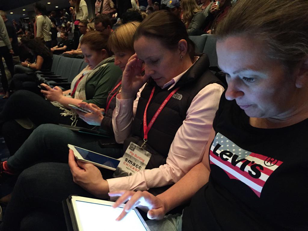 Pip Bunting (piperama) Twitter