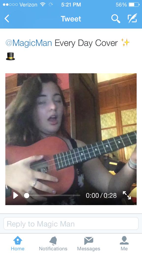 apple_arze's tweet photo. Lol at the thumbnail http://t.co/BBKrOy581K
