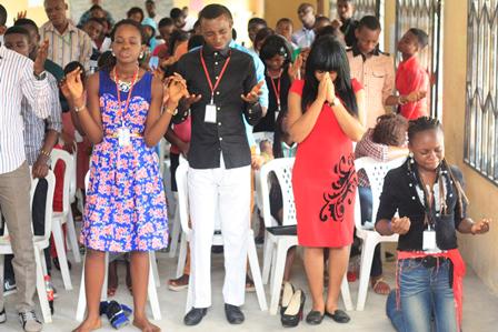 Homeland_stcc's tweet photo. Prayer session during last year Children Leadership Holiday Camp http://t.co/uZfYqp8P9q