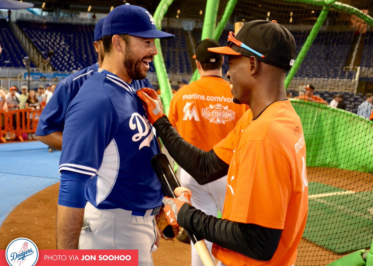 Dodgers's tweet photo. Frenemies. http://t.co/uNRjj51qUr