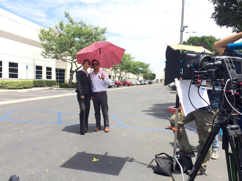 alegaxi's tweet photo. Grabando video institucional de Costacera en la mañana, gracias a #RaulArroyo por las atenciones http://t.co/5zapuPyOTE