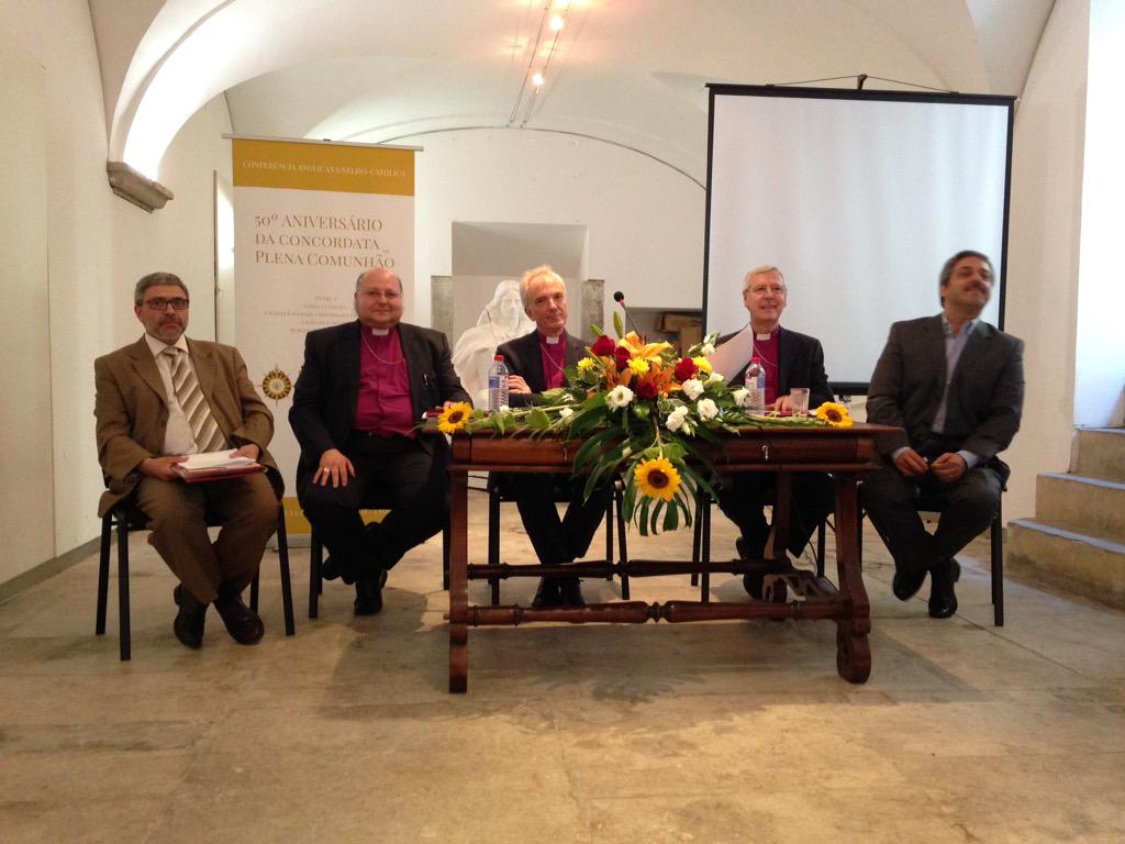jenny_knudsen's tweet photo. Loving Lisbon, discussing #AOCICC tomorrow. #IgrejaLusitana #AnglicanCommunion #altkatholisch http://t.co/GzFrwizhAj http://t.co/Om8xk0l1dO