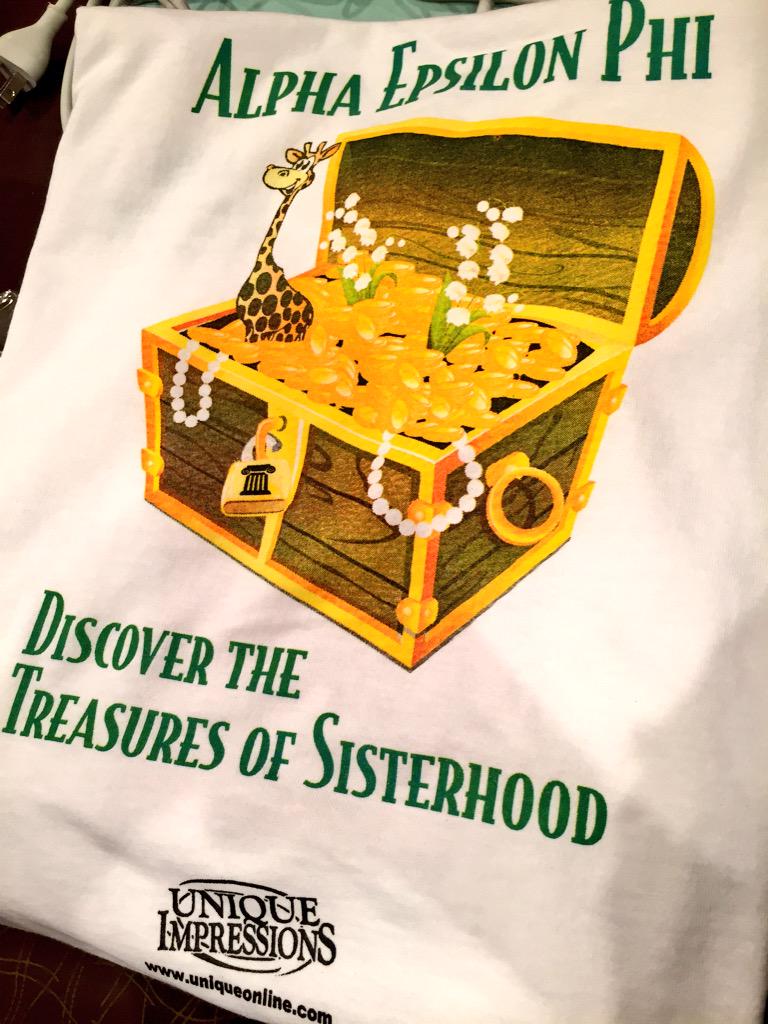 AEPhi's tweet photo. Don't forget to pick up your t-shirt from @UniqueGreekDE boutique #AEPhiConv15 http://t.co/gvpTfXiyI4