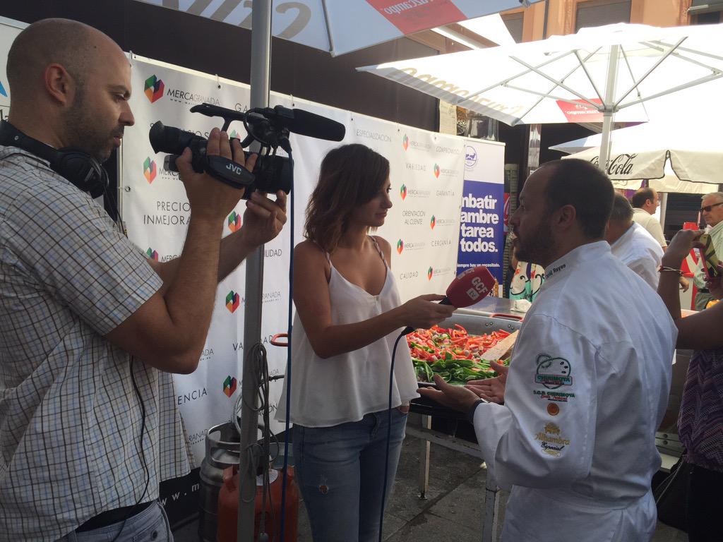 visualpro_360's tweet photo. #visualpro llevo a cabo la presentación oficial en Mercado de San Agustín con medios audiovisuales de #Mercalink http://t.co/xqf7z83xjU