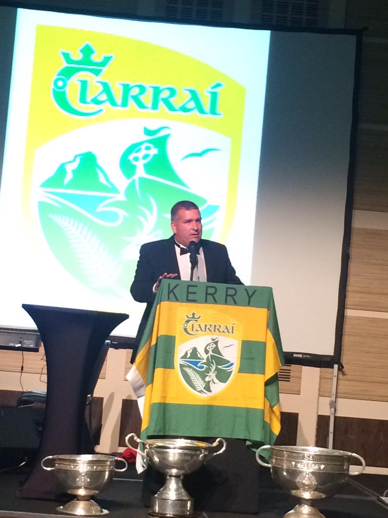 LondonKerry15's tweet photo. We are delighted to welcome our Chairman Patrick o Sullivan #CIARRAIABU http://t.co/kW2q78oFg3