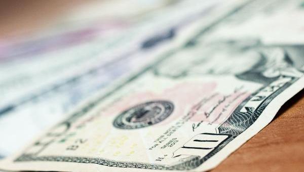 NTN24ve's tweet photo. La inversión extranjera en Venezuela cayó 88% desde 2014  http://t.co/NwUsvqLRus http://t.co/TgwyOxKxPA