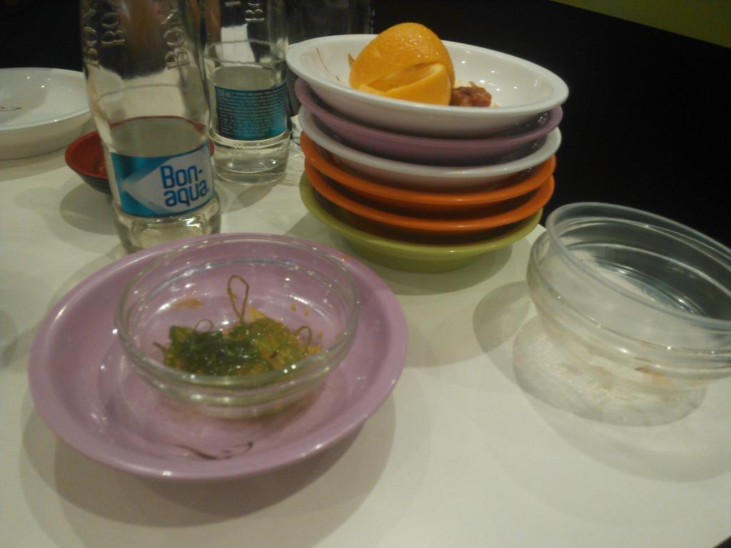 liborsubcik's tweet photo. Ani jsem nevěděl, ze je v Brně výborné running sushi. Teď už chápu praktickou využitelnost hanoiských věží. http://t.co/Fuz1P9iRdV