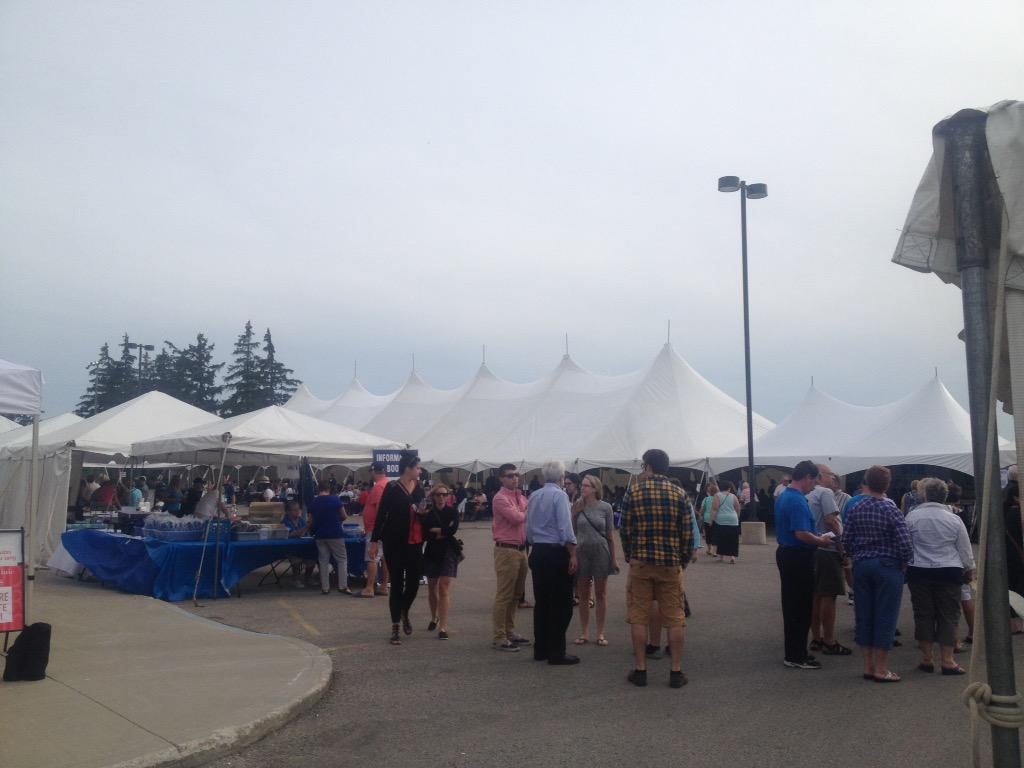 1031FreshRadio's tweet photo. Leeanne: We're live at the OPA Festival at the Hellenic Centre on Southdale! Come join us! http://t.co/X9KKAPGgGn