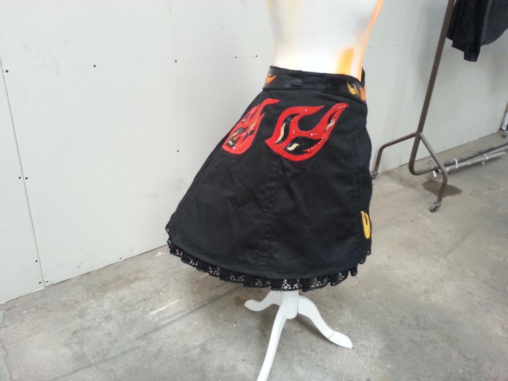 burningbelles's tweet photo. Costume production has taken over http://t.co/rg3cTc7Ifv