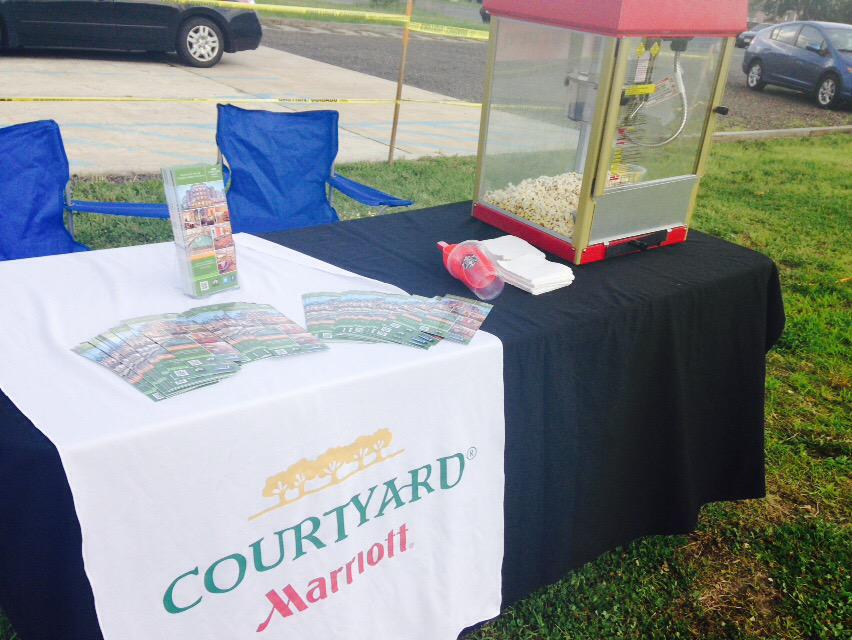 CourtyardRowan's tweet photo. #community #glassboro #missiodeichurch Honored to be one of the sponsors of movie night Missio Dei Church #giveback http://t.co/8r8dRim4v4