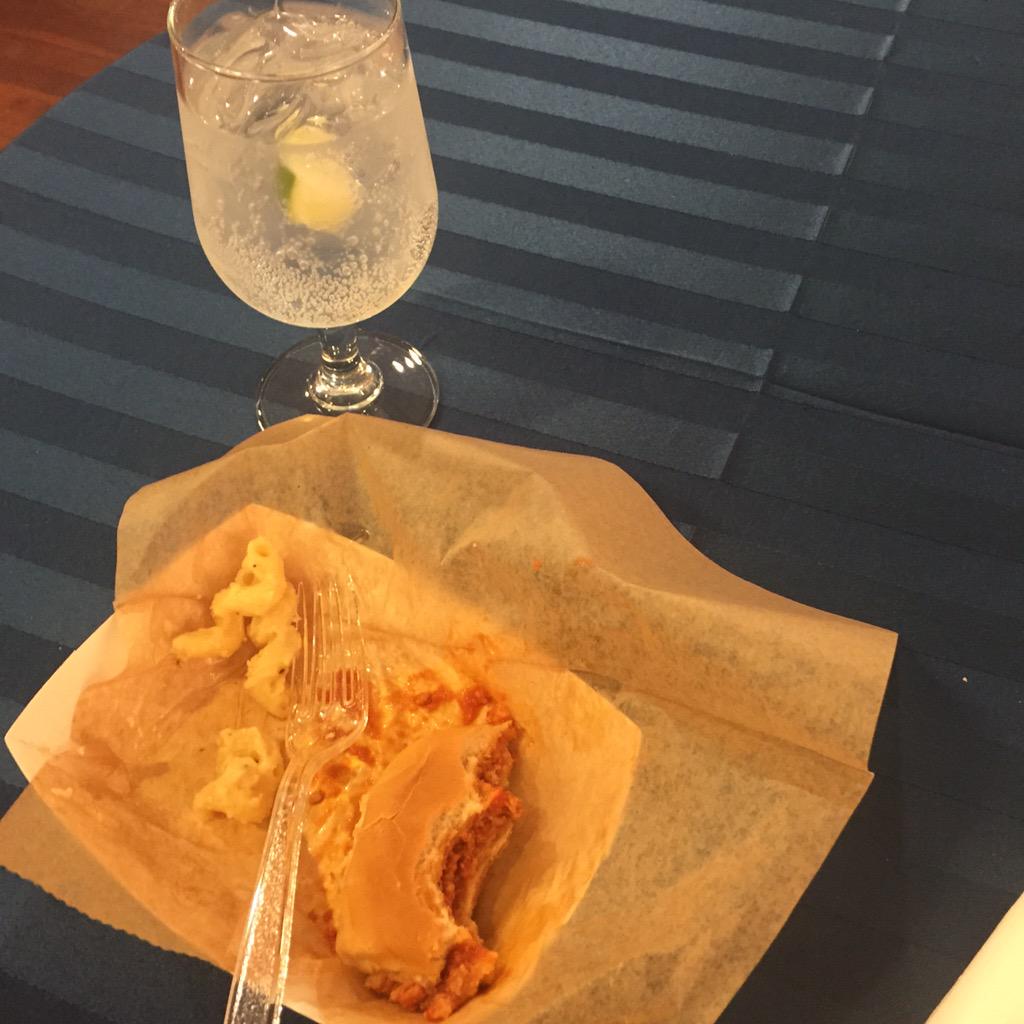 breaellis's tweet photo. Thanks @LLuncheonette this was so delicious I devoured it before I could get a snap! cc: @dcgoodwill #edited4goodwill http://t.co/m0nyCaiJF6